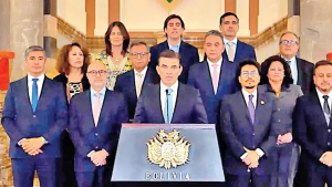 Economistas: medidas de “shock” eran necesarias, pero debieron ser graduales