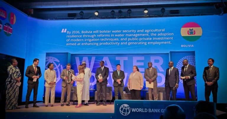 Bolivia posiciona agenda hídrica en foro internacional del Banco Mundial y el BID en EEUU
