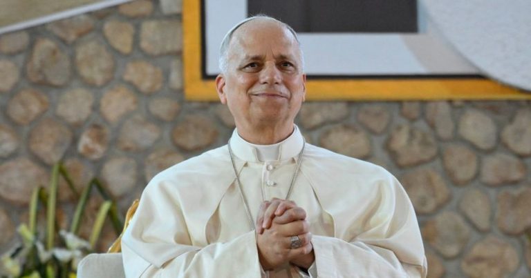 El Papa alerta en sobre los peligros de la IA, que pueden causar conflictos y miedos