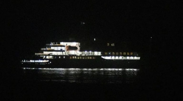 Confinan a 1.700 personas en un crucero tras muerte por brote gastrointestinal