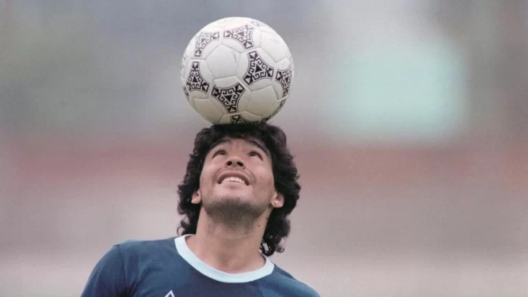 Dos médicas acusadas de la muerte de Maradona cruzan acusaciones en tenso careo