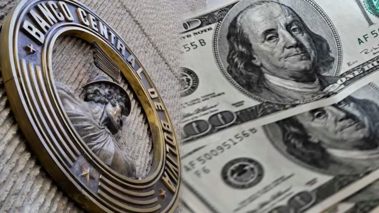 BCB inicia el viernes 14 nueva etapa de devolución de dólares y habilitará retiros de hasta $us 5.000